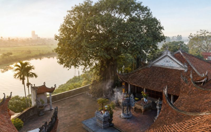 Đền Chử Đồng Tử